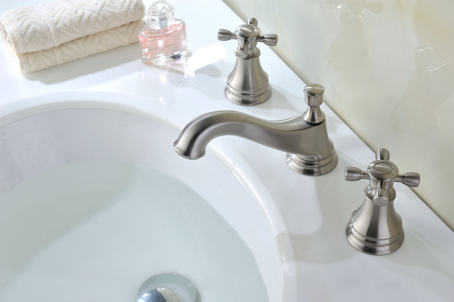L-AZ007BN - Melody Series 8 in. Widespread 2-Handle Mid-Arc Bathroom Faucet in Brushed Nickel