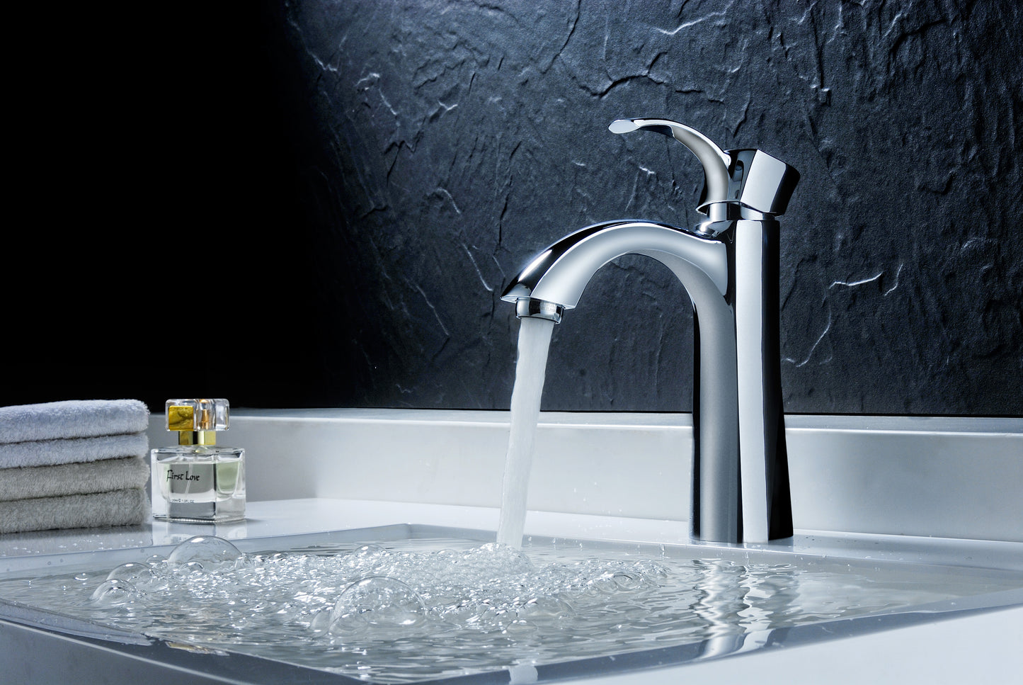 Rhythm Series Single Hole Single-Handle Mid-Arc Bathroom Faucet