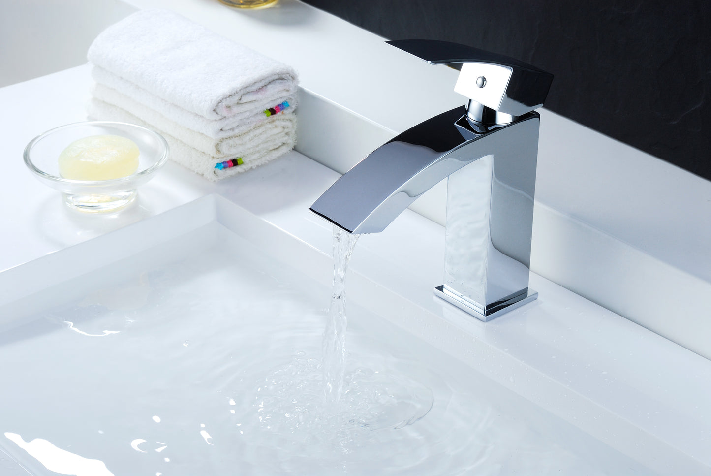 Revere Series Single Hole Single-Handle Low-Arc Bathroom Faucet