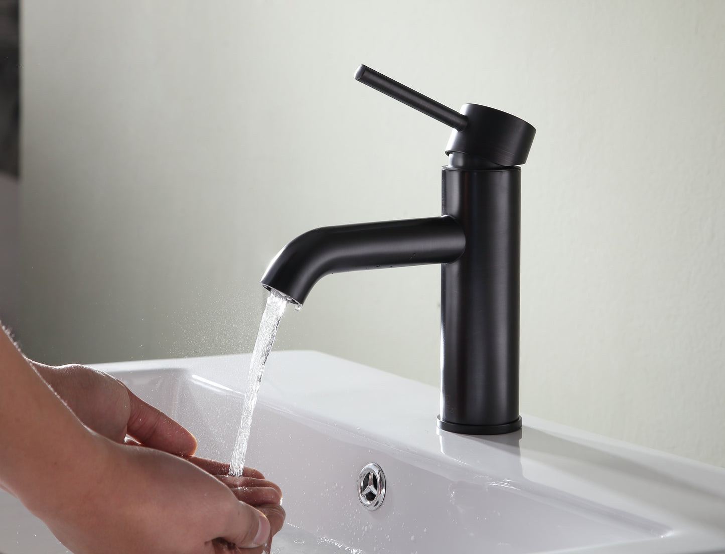 Valle Single Hole Single Handle Bathroom Faucet