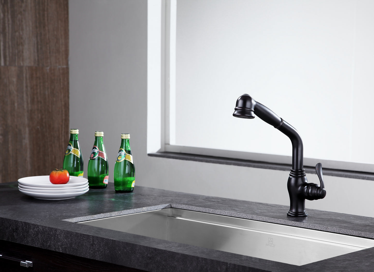 KF-AZ203ORB - Del Moro Single-Handle Pull-Out Sprayer Kitchen Faucet in Oil Rubbed Bronze