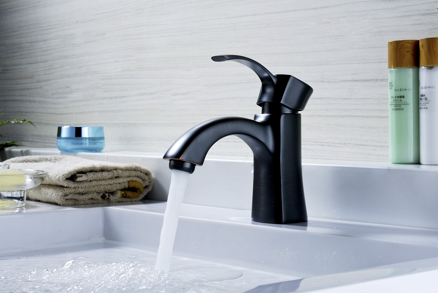 Alto Series Single Hole Single-Handle Mid-Arc Bathroom Faucet