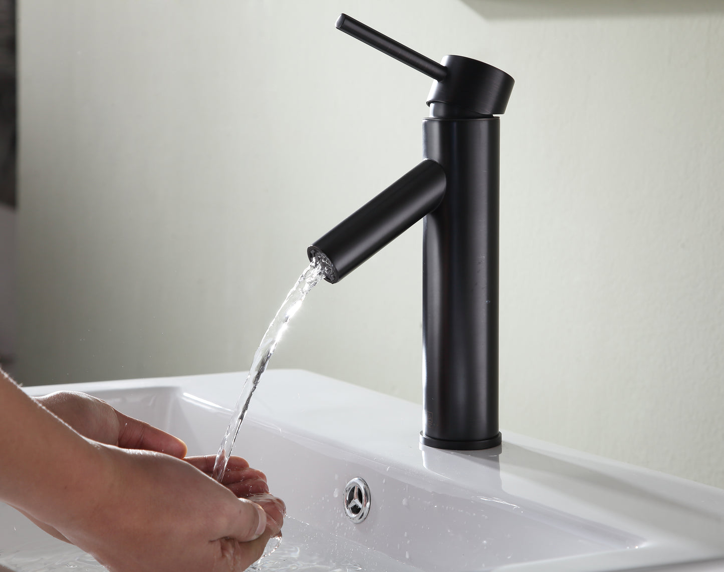 Valle Single Hole Single Handle Bathroom Faucet