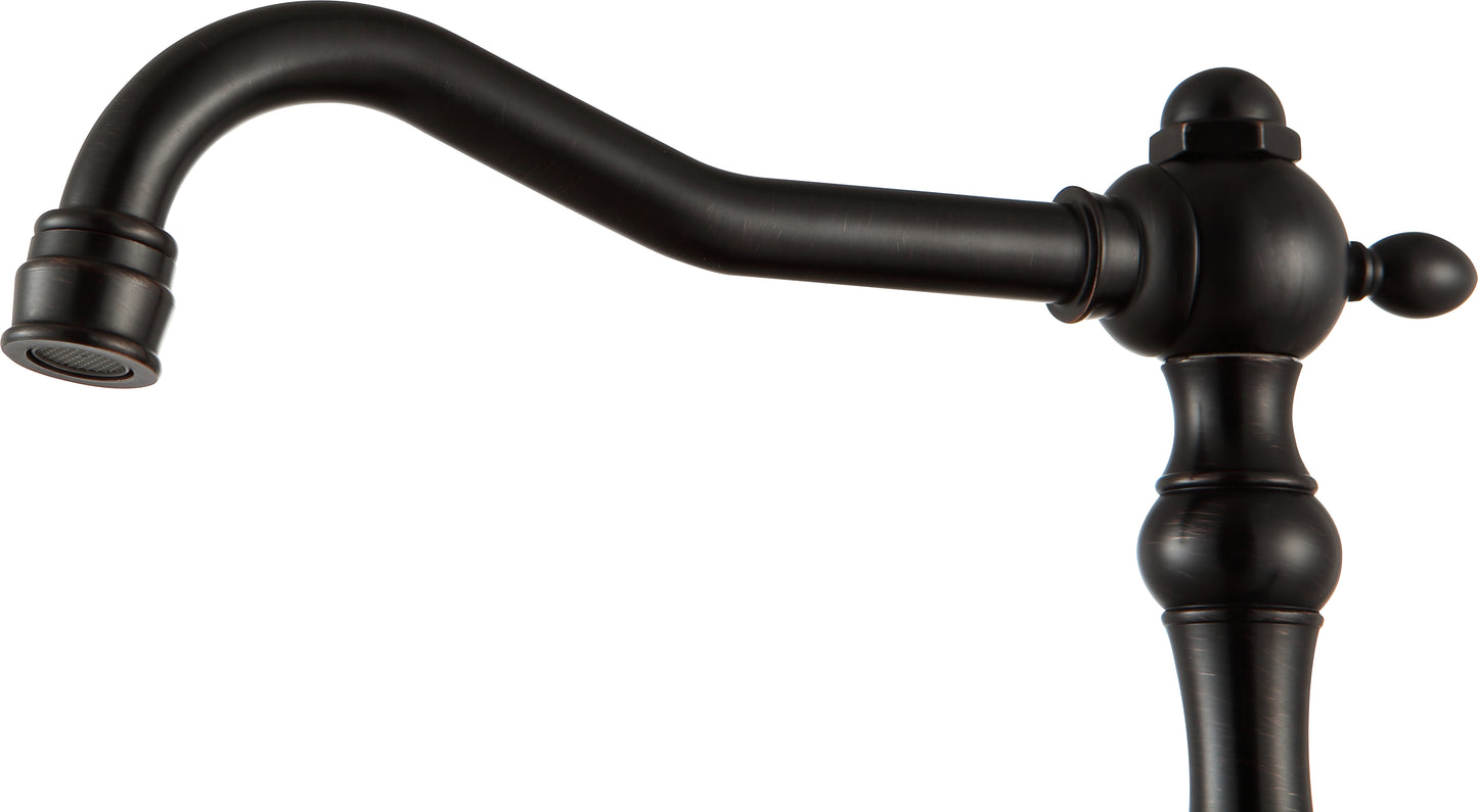 Highland Single-Handle Standard Kitchen Faucet with Side Sprayer