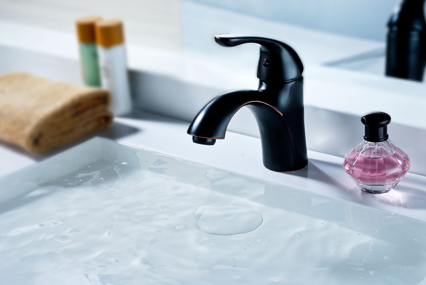 L-AZ011ORB - Clavier Series Single Hole Single-Handle Mid-Arc Bathroom Faucet in Oil Rubbed Bronze