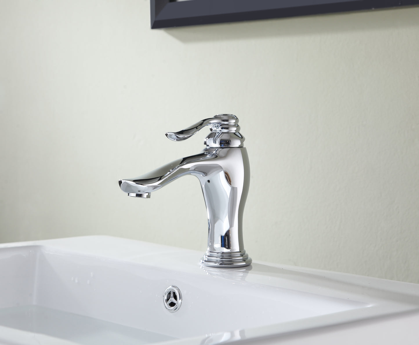 L-AZ104CH - Anfore Single Hole Single Handle Bathroom Faucet in Polished Chrome