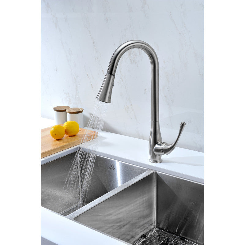 Singer Series Single-Handle Pull-Down Sprayer Kitchen Faucet in Brushed Nickel