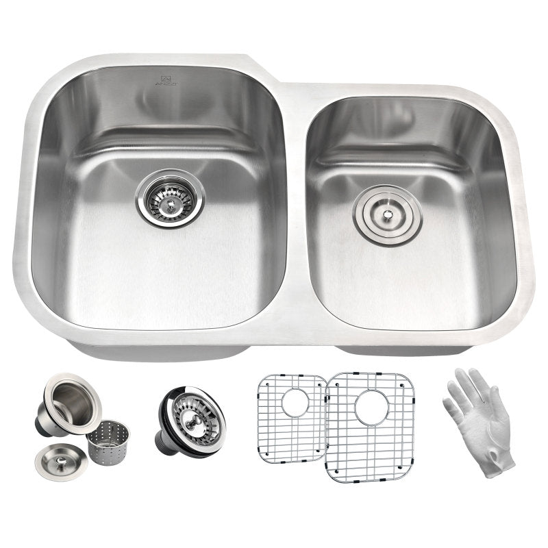 MOORE Undermount 32 in. Double Bowl Kitchen Sink with Soave Faucet in Brushed Nickel