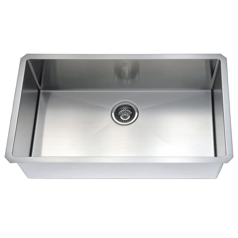 VANGUARD Undermount 32 in. Single Bowl Kitchen Sink with Soave Faucet in Brushed Nickel