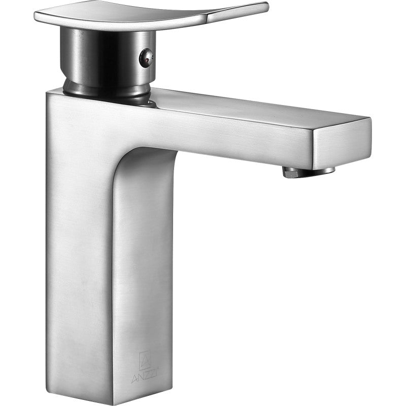 Promenade Single Hole Single Handle Bathroom Faucet in Brushed Nickel