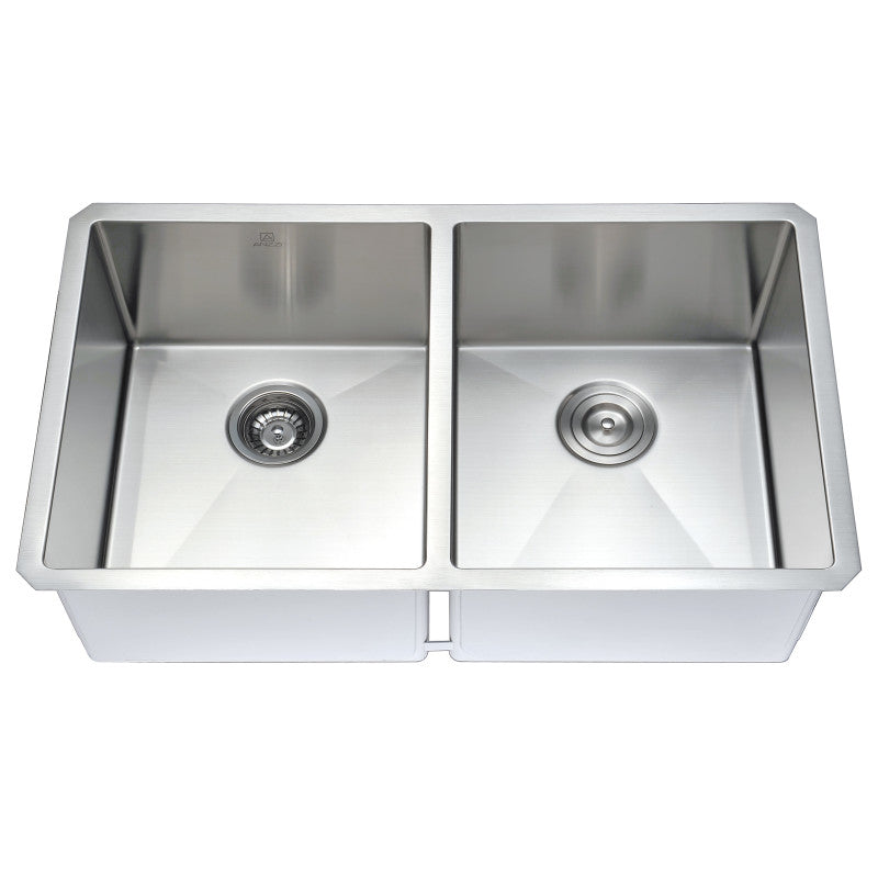 VANGUARD Undermount 32 in. Double Bowl Kitchen Sink with Soave Faucet in Brushed Nickel
